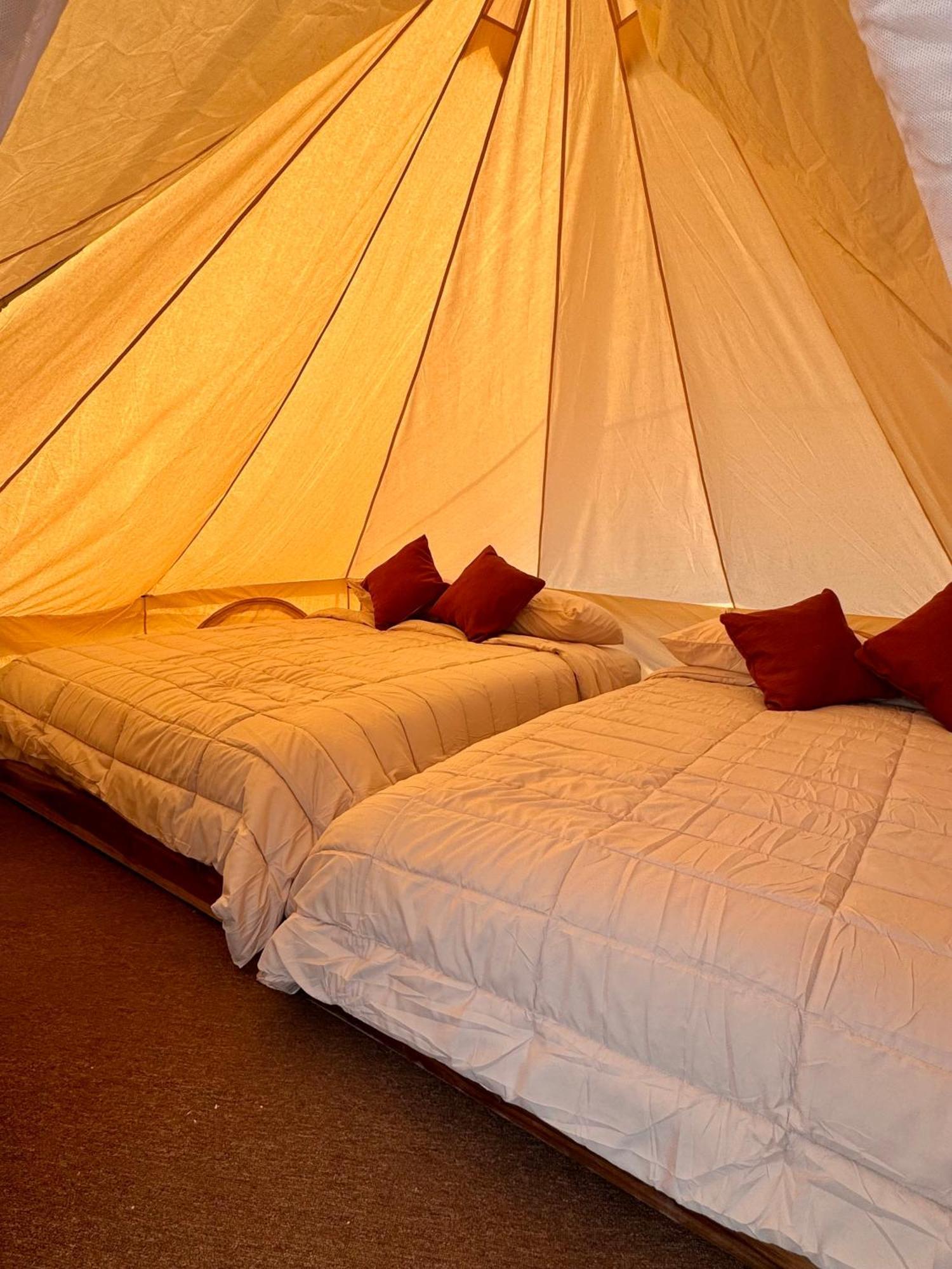 Hotel Coyote Alcocer Luaran gambar