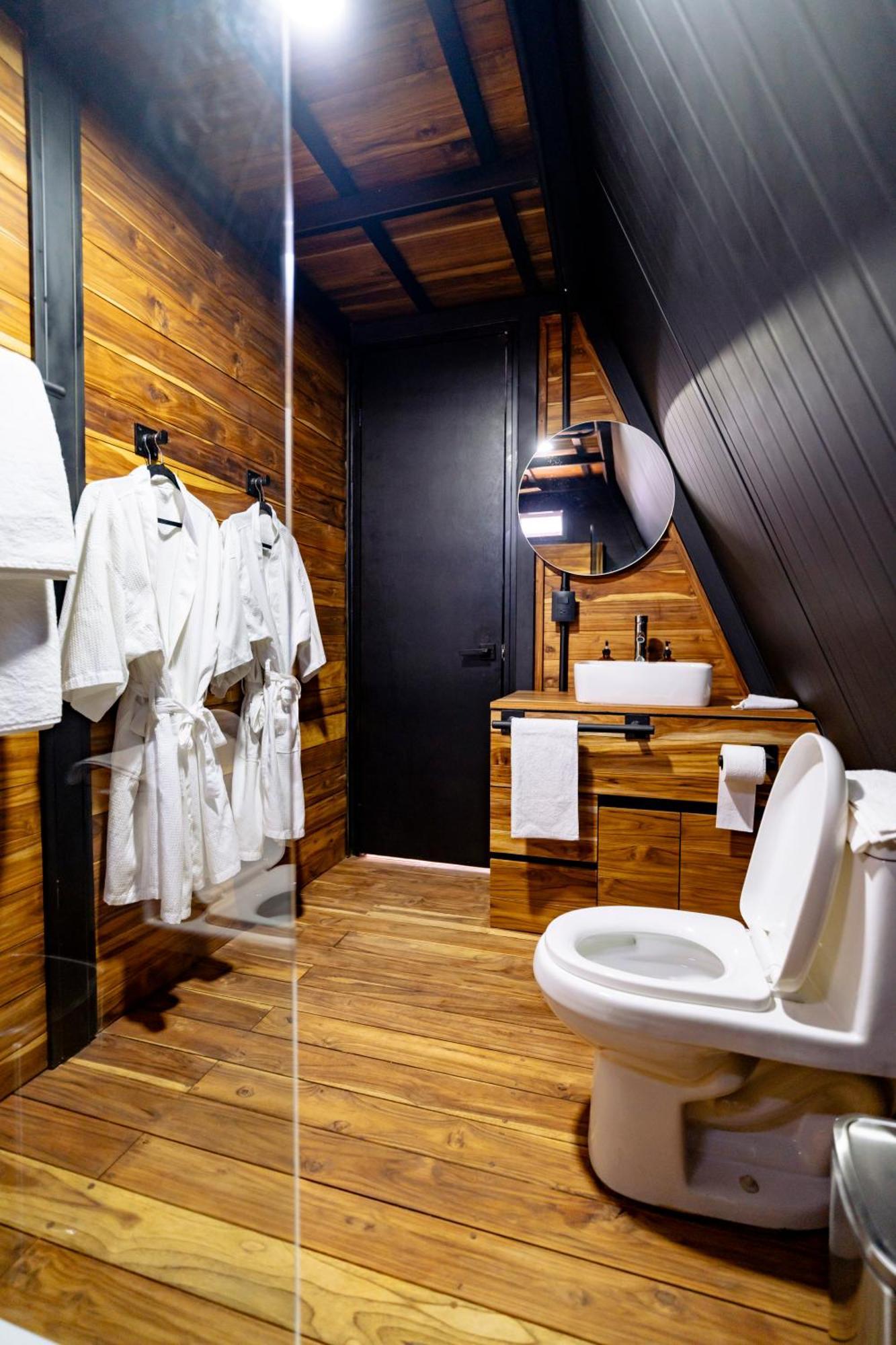 Hotel Coyote Alcocer Luaran gambar